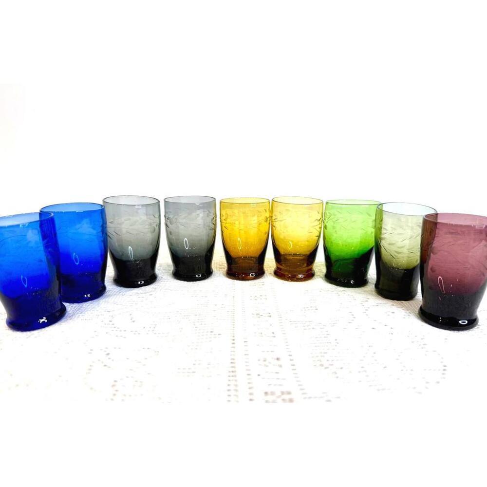 Set of 9 Vintage Korean Etched Design Multicolor Cordial Shot Glasses - Picture 3 of 5